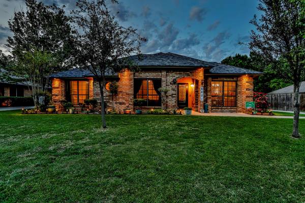 North Richland Hills, TX 76180,6621 Pleasant Ridge Drive