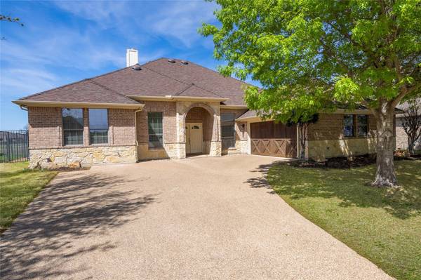 1117 Reata Drive, Weatherford, TX 76087