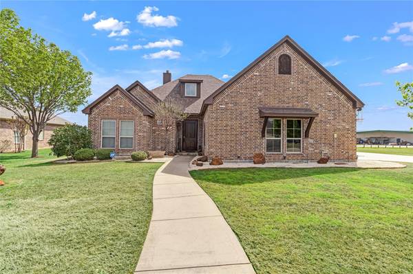 1503 Hickory Drive, Pilot Point, TX 76258