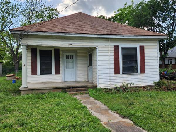 207 N Main Street, Crandall, TX 75114