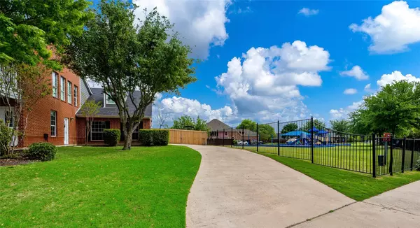 Rowlett, TX 75089,10014 Fairway Vista Drive