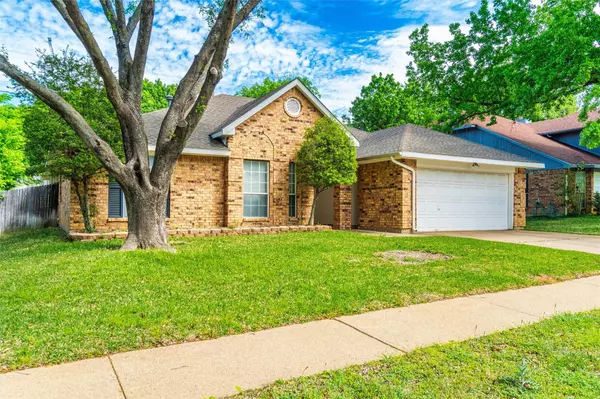 Arlington, TX 76016,7103 Hawaii Lane