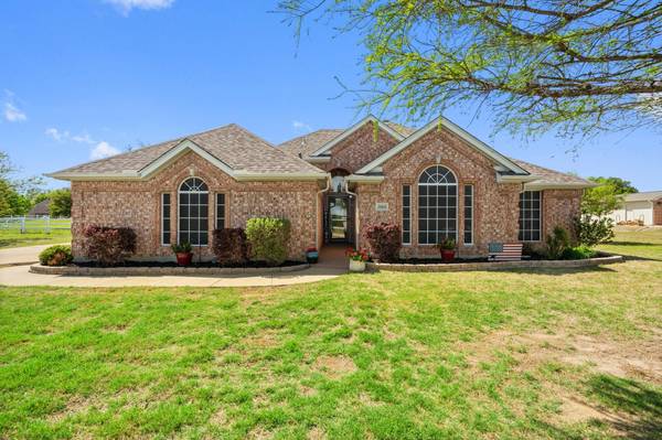 3064 Big Springs Drive, Joshua, TX 76058