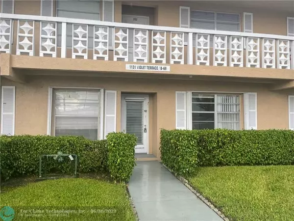 1131 Violet Ter  #102, Delray Beach, FL 33445