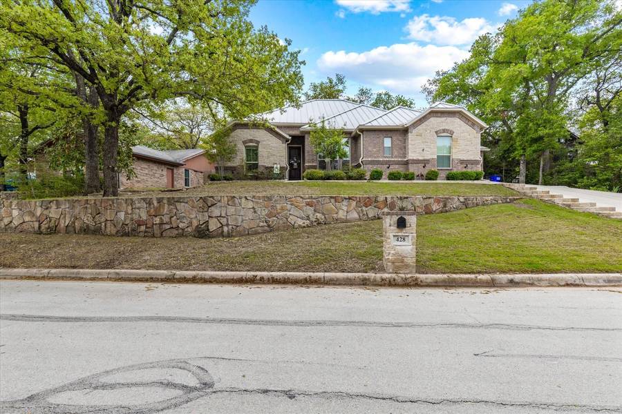 428 Lake Terrace Drive, Azle, TX 76020