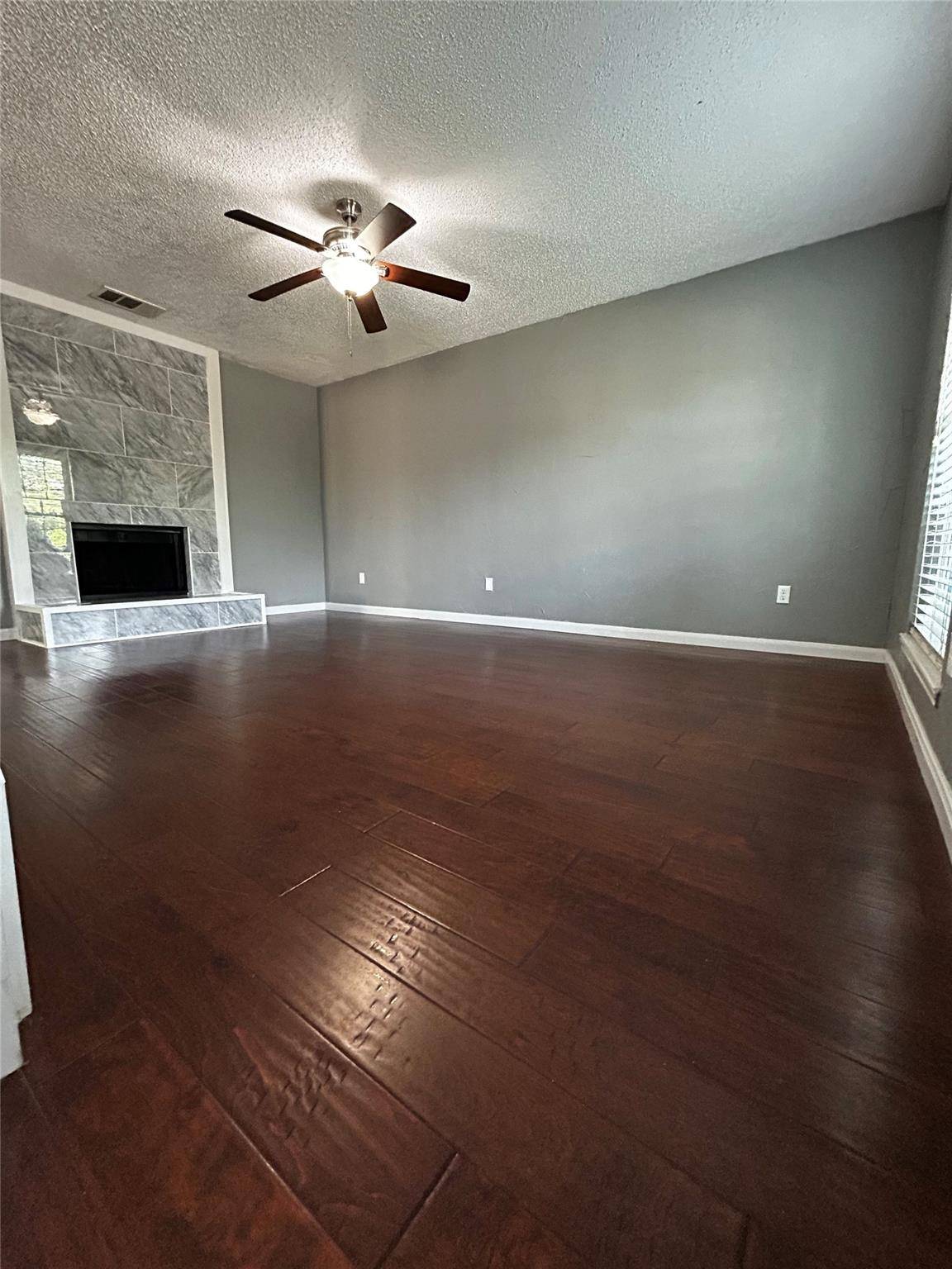 Carrollton, TX 75010,1101 Holly Drive