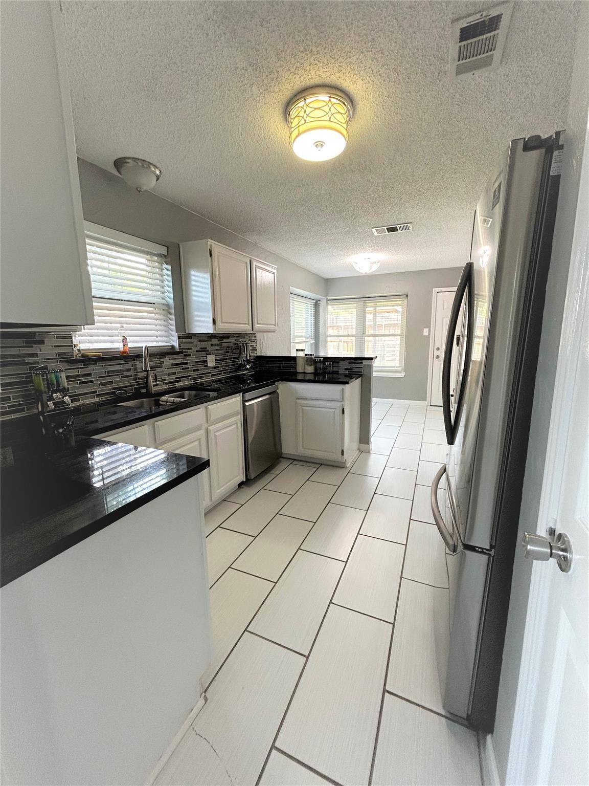 Carrollton, TX 75010,1101 Holly Drive
