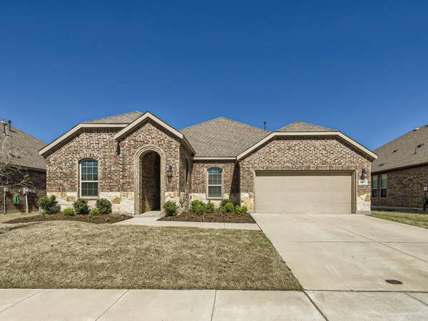 10809 Culberson Drive, Aubrey, TX 76227