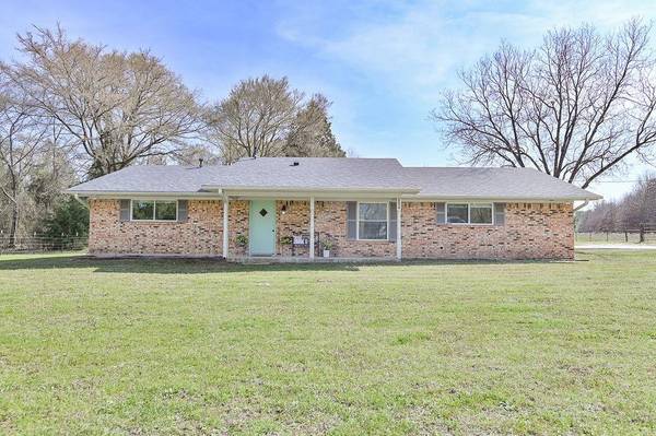 894 County Road 4940, Quitman, TX 75783