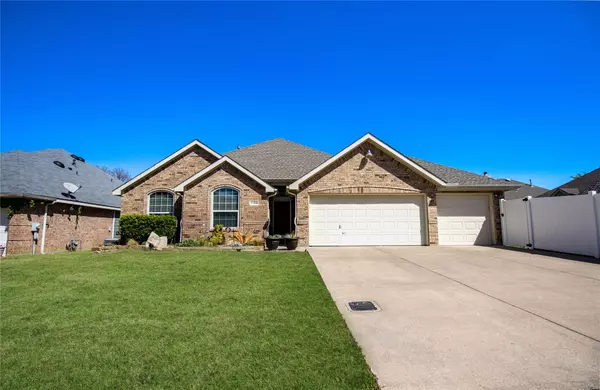 7108 Sundance Lane, Fort Worth, TX 76179