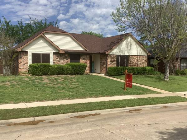 1565 N Valley Parkway, Lewisville, TX 75077