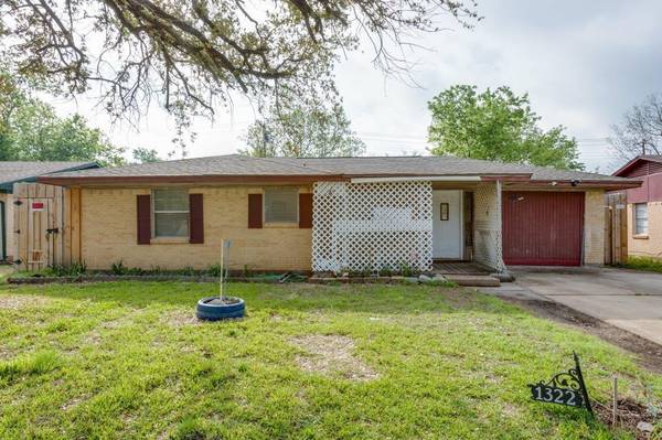 1322 Richard Street, Mesquite, TX 75149