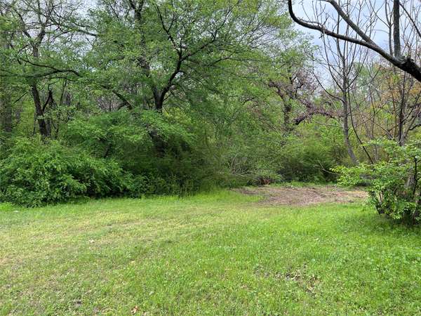 2500 S Scullin Avenue, Denison, TX 75020