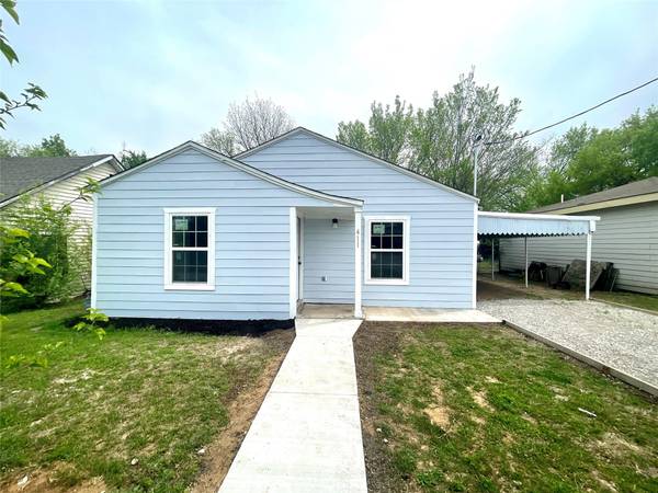 411 Miller Street, Bowie, TX 76230