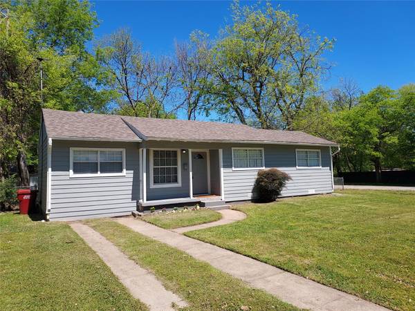 257 Graham Avenue,  Bonham,  TX 75418