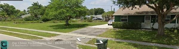 Green Acres, FL 33463,4536 Empire Way  #1