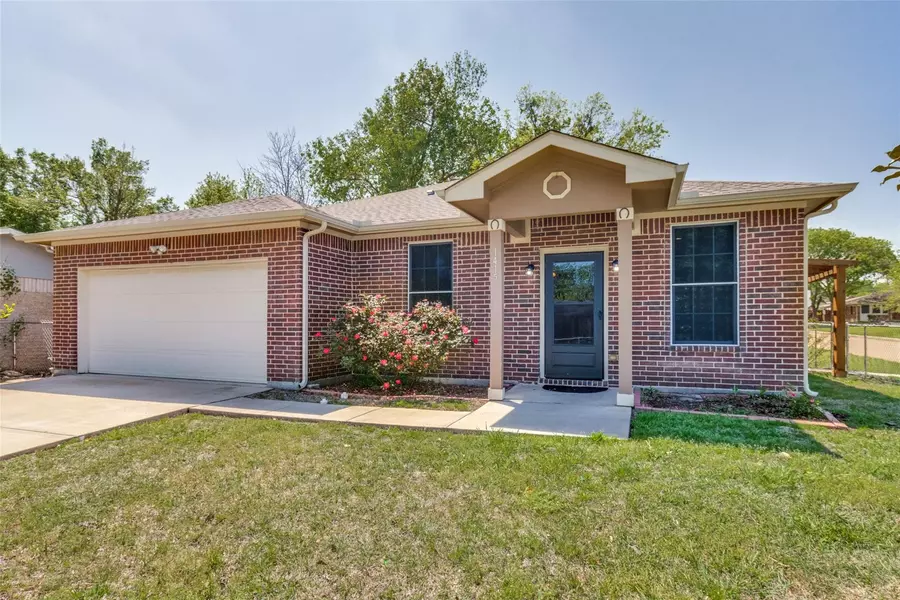 1415 La Fonda Circle, Seagoville, TX 75159