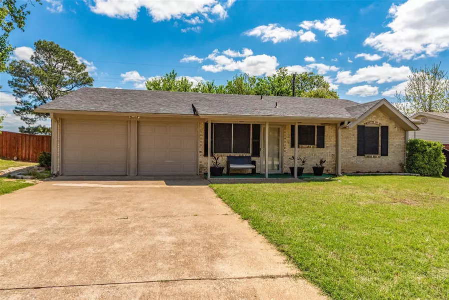 1408 Morrison Drive, Denison, TX 75020