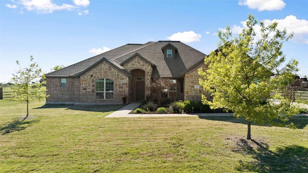 282 Heather Lane, Decatur, TX 76234