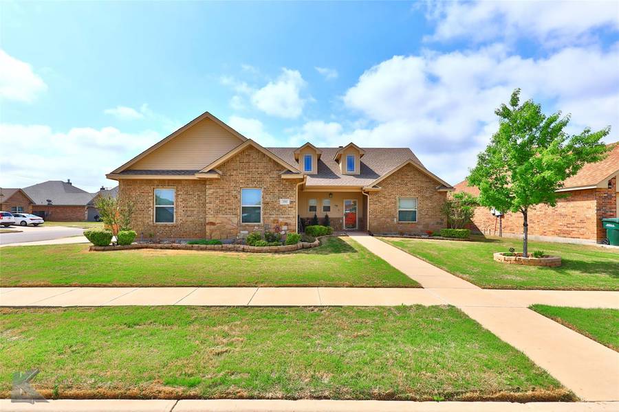 381 Southlake Drive, Abilene, TX 79602