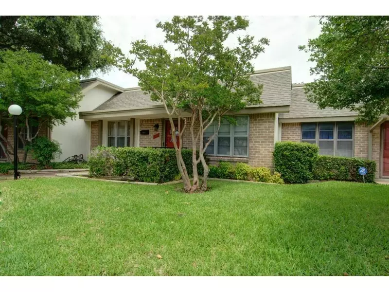 13775 Brookgreen Circle, Dallas, TX 75240