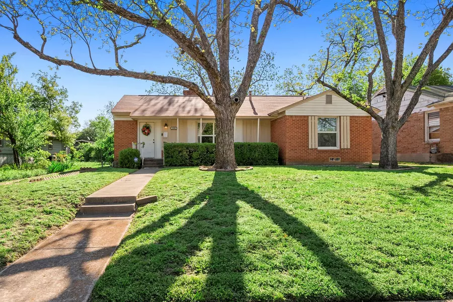 2309 Maryel Drive, Fort Worth, TX 76112