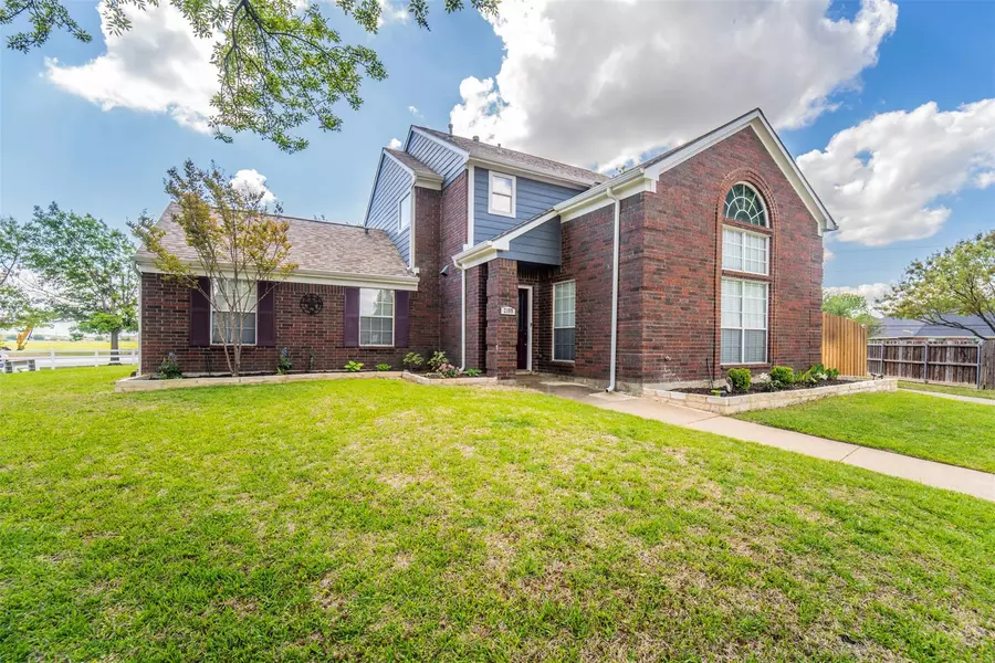 2109 Summit Drive, Mckinney, TX 75071