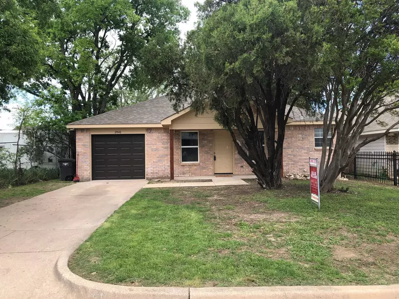 2840 Stuart Drive, Fort Worth, TX 76104