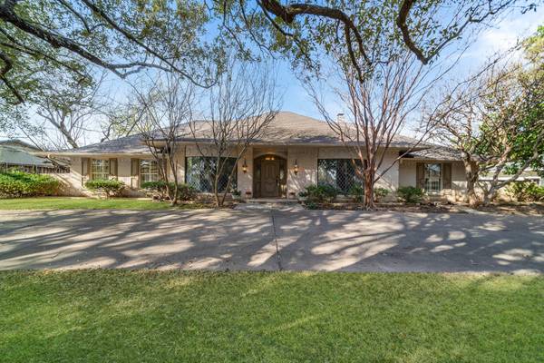 6535 Crestmere Drive, Dallas, TX 75254