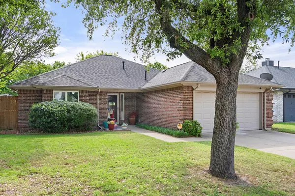 Burleson, TX 76028,726 Stonebrooke Drive