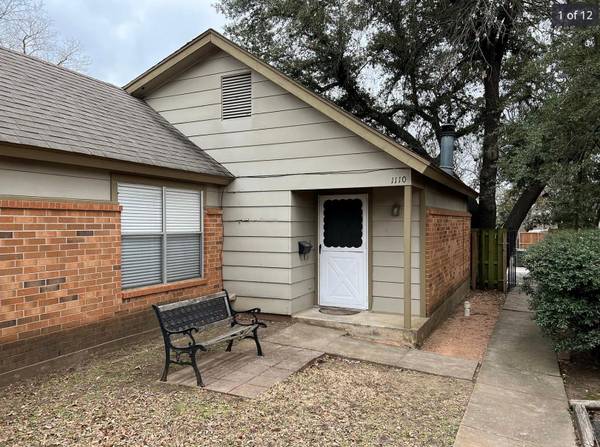 1108-1110 W Houston Street, Sherman, TX 75092