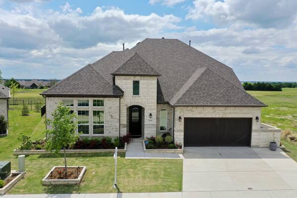 2808 Monument Court, Heath, TX 75126