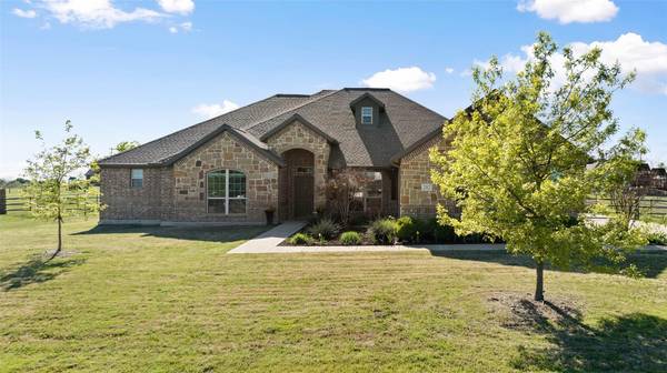 282 Heather Lane, Decatur, TX 76234