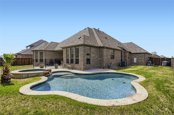 1251 Livorno Drive, Mclendon Chisholm, TX 75032