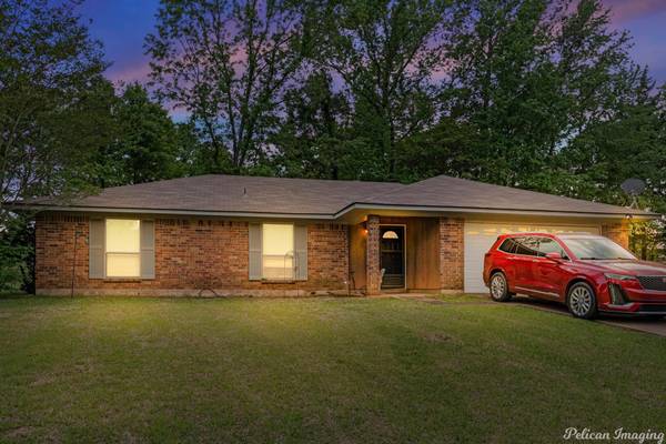 8506 Hollow Bluff Drive, Haughton, LA 71037