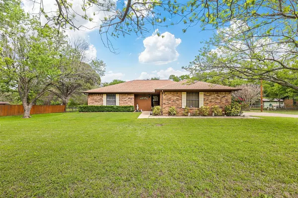 Burleson, TX 76028,624 Donna Court