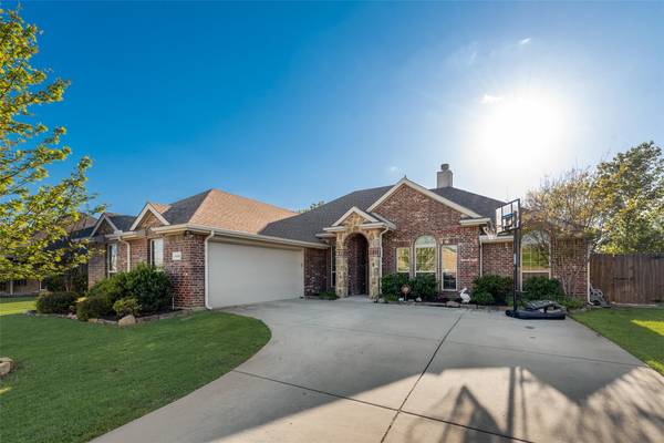 1425 Hidden Creek Drive, Royse City, TX 75189