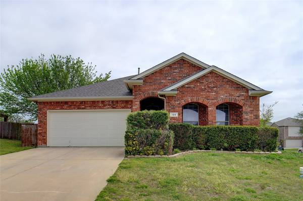 109 Creekside Drive, Sanger, TX 76266