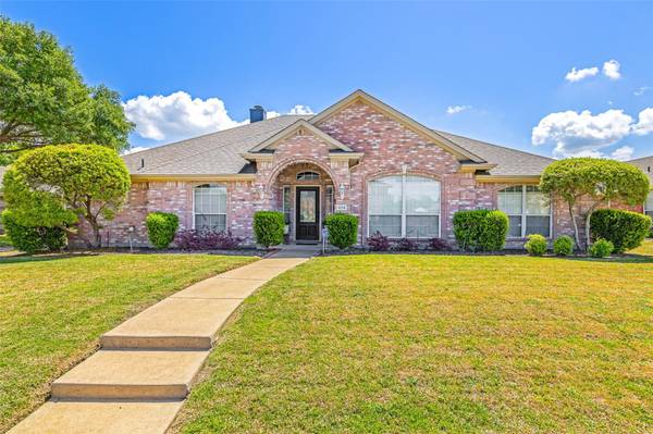 4114 Cavalier Drive, Rowlett, TX 75088