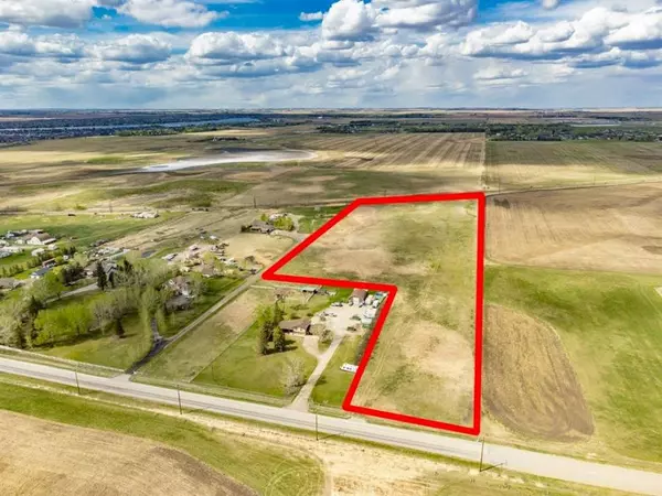 Chestermere, AB T1K 0K5,280132 Township Road 240