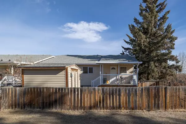 Sylvan Lake, AB T4S 1M7,4644 48A Avenue Close