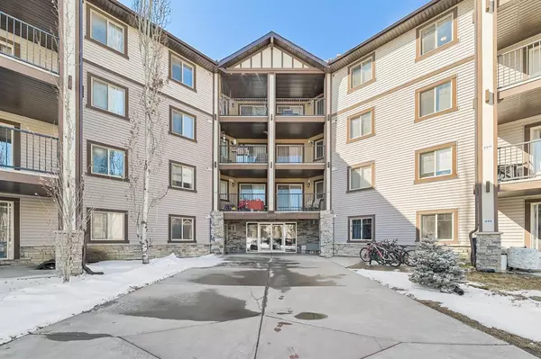 Calgary, AB T3K 0M4,60 Panatella ST NW #4316