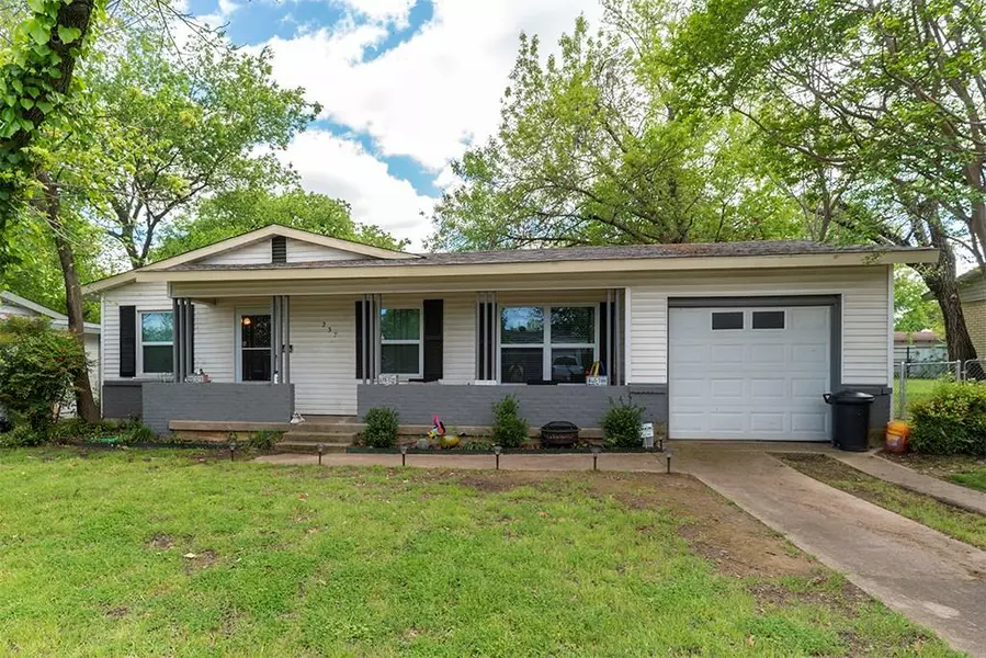 237 W Cedar Street, Hurst, TX 76053