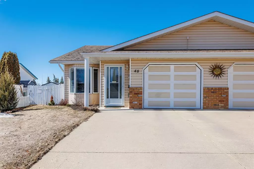 Red Deer, AB T4R 2L5,48 Dale Close