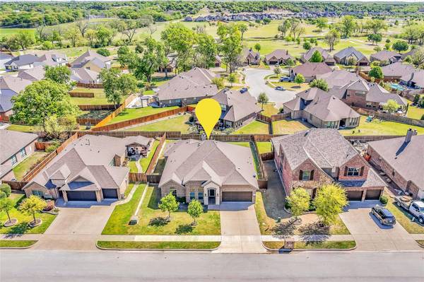 1222 Thistle Hill Trail, Weatherford, TX 76087