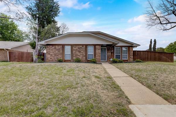 734 Red Wing Drive, Lewisville, TX 75067