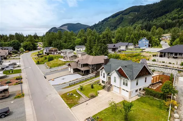 Lake Cowichan, BC V0R 2G1,101 Beech Cres