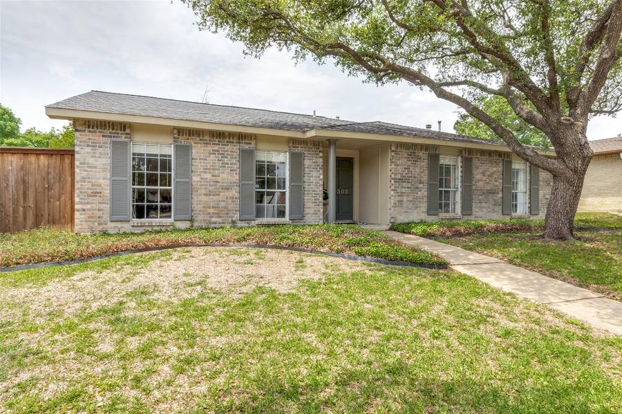 9303 Rolling Rock Lane, Dallas, TX 75238