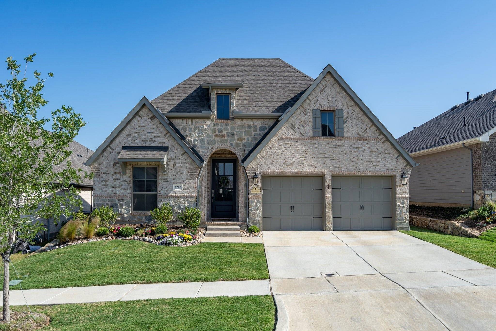 2212 Lazy Dog Lane, Northlake, TX 76247