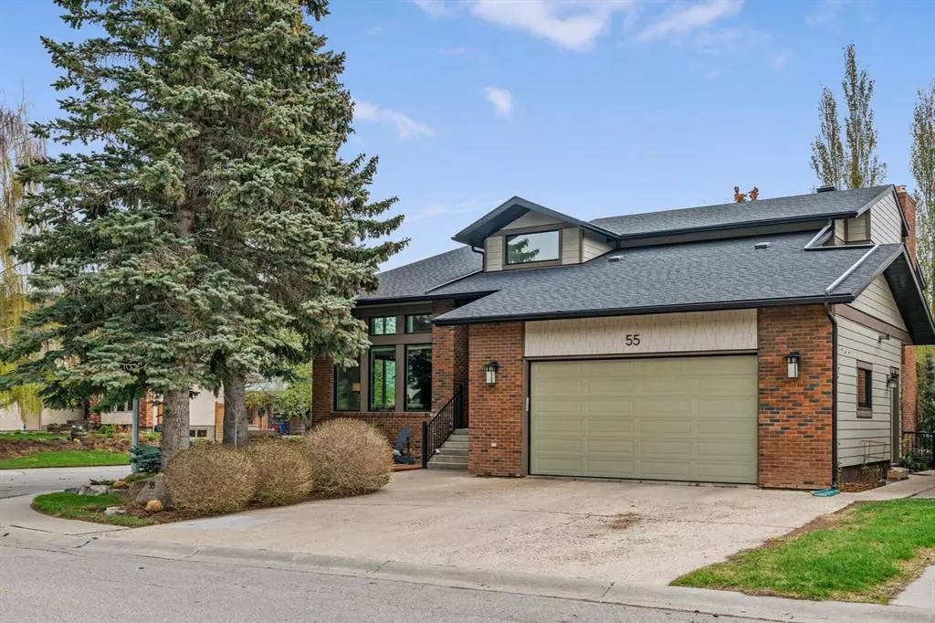 Calgary, AB T3B 5A3,55 Silvergrove CT NW